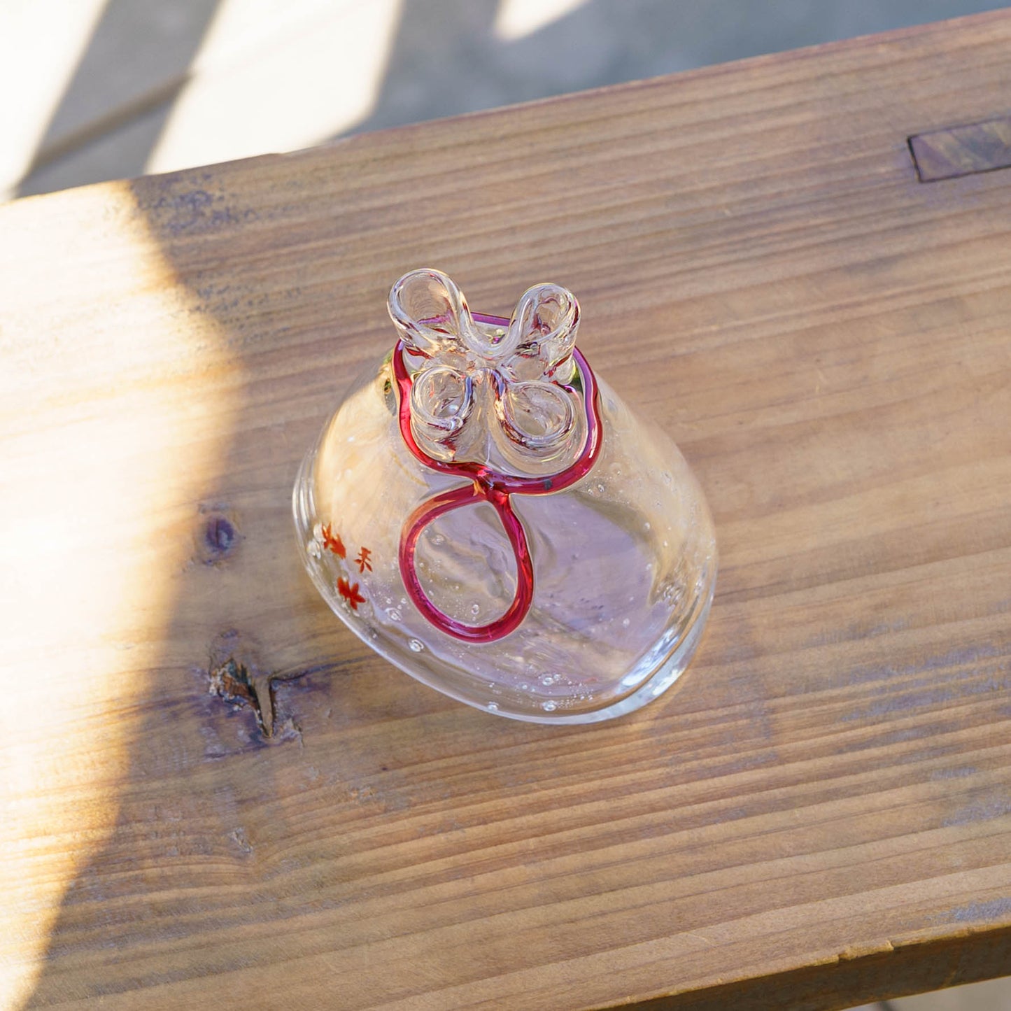 Goldfish drawstring vase red S | Gokurakuji Glass Studio