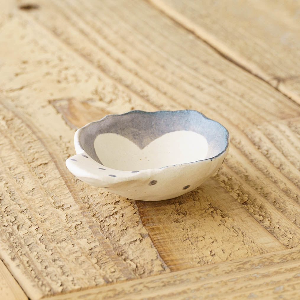 Gramame Gray |  Hitsuji no Teshigoto