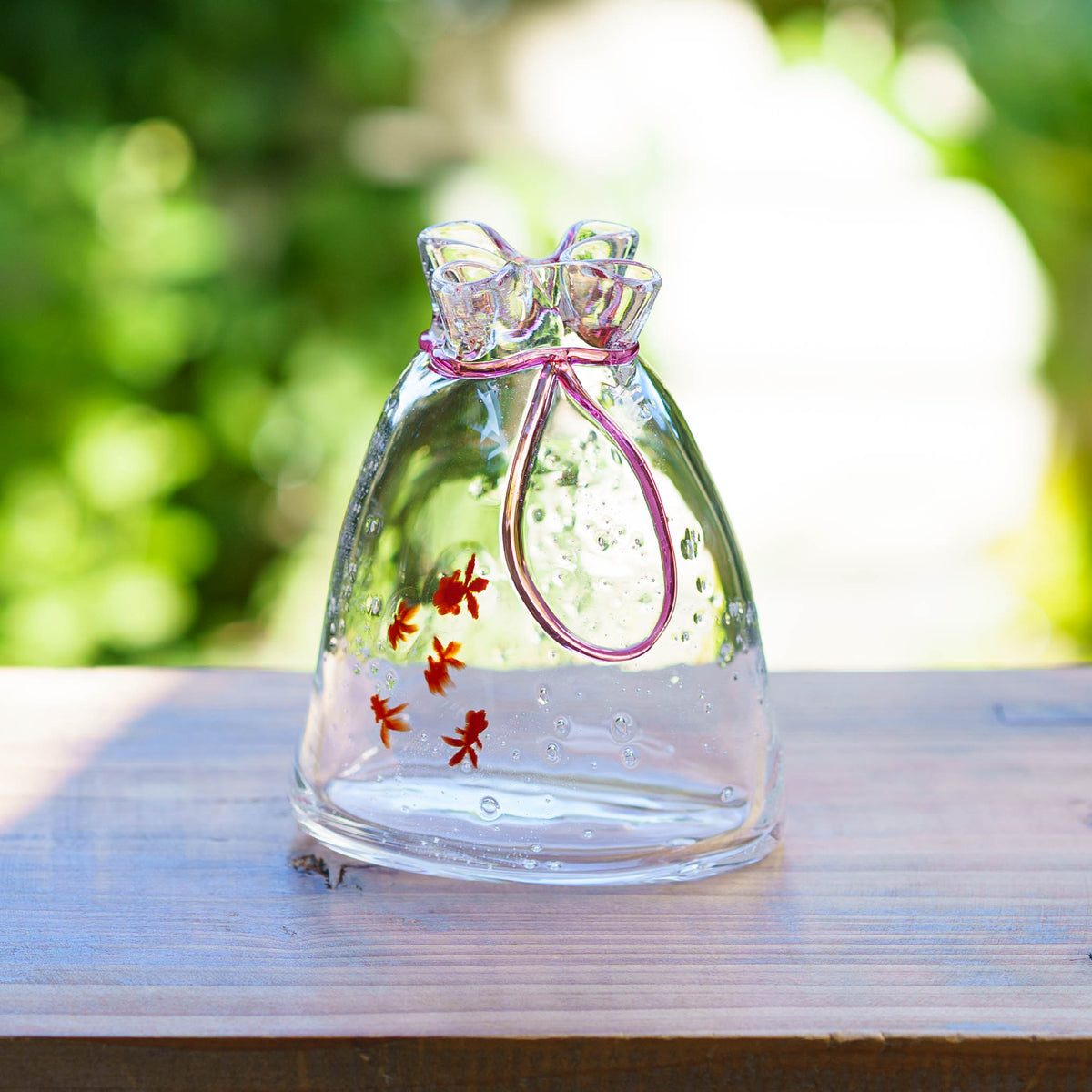 Goldfish flower Vase Red L | Gokurakuji Glass Studio