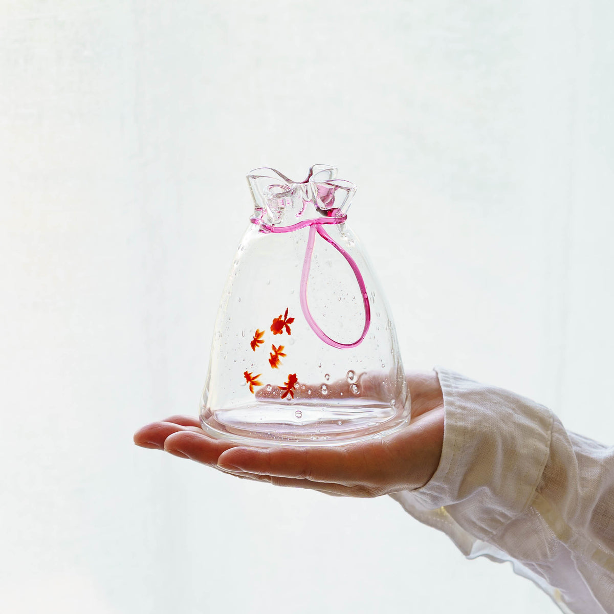 Goldfish flower Vase Red L | Gokurakuji Glass Studio