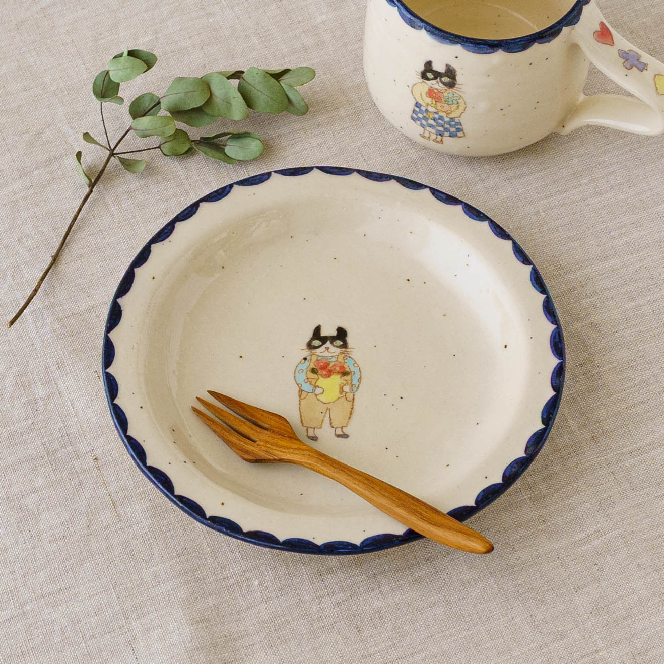 ねこ　5.5寸皿　C｜長浜由起子（やぶから房）