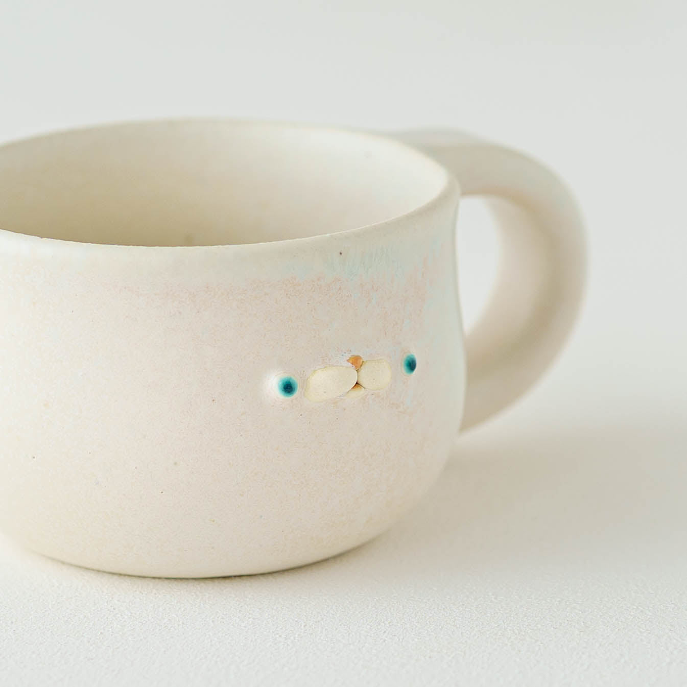 poco mug　white　A｜堀江遼子