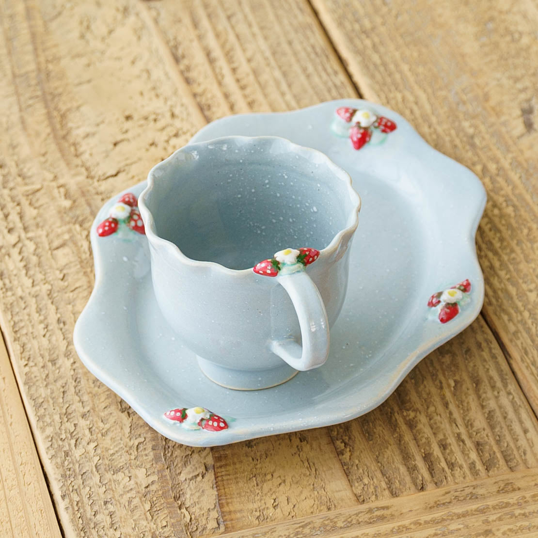 Strawberry C&S Gray | Aiko Miura