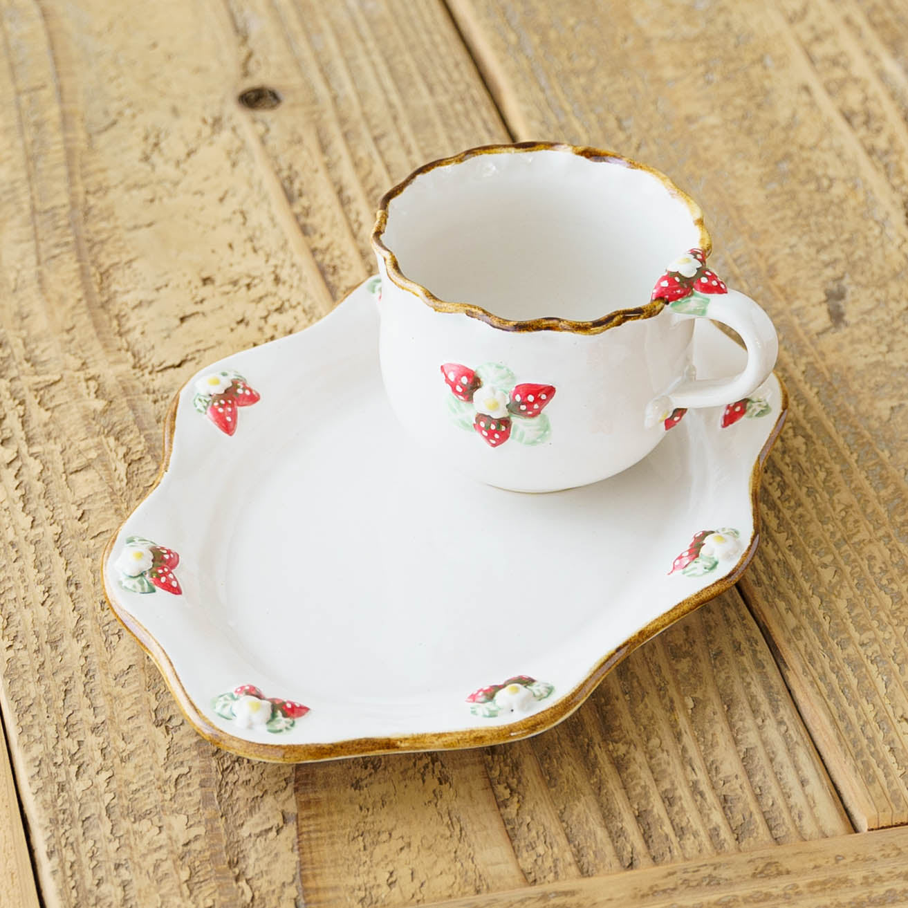 Strawberry C&S White C｜Aiko Miura