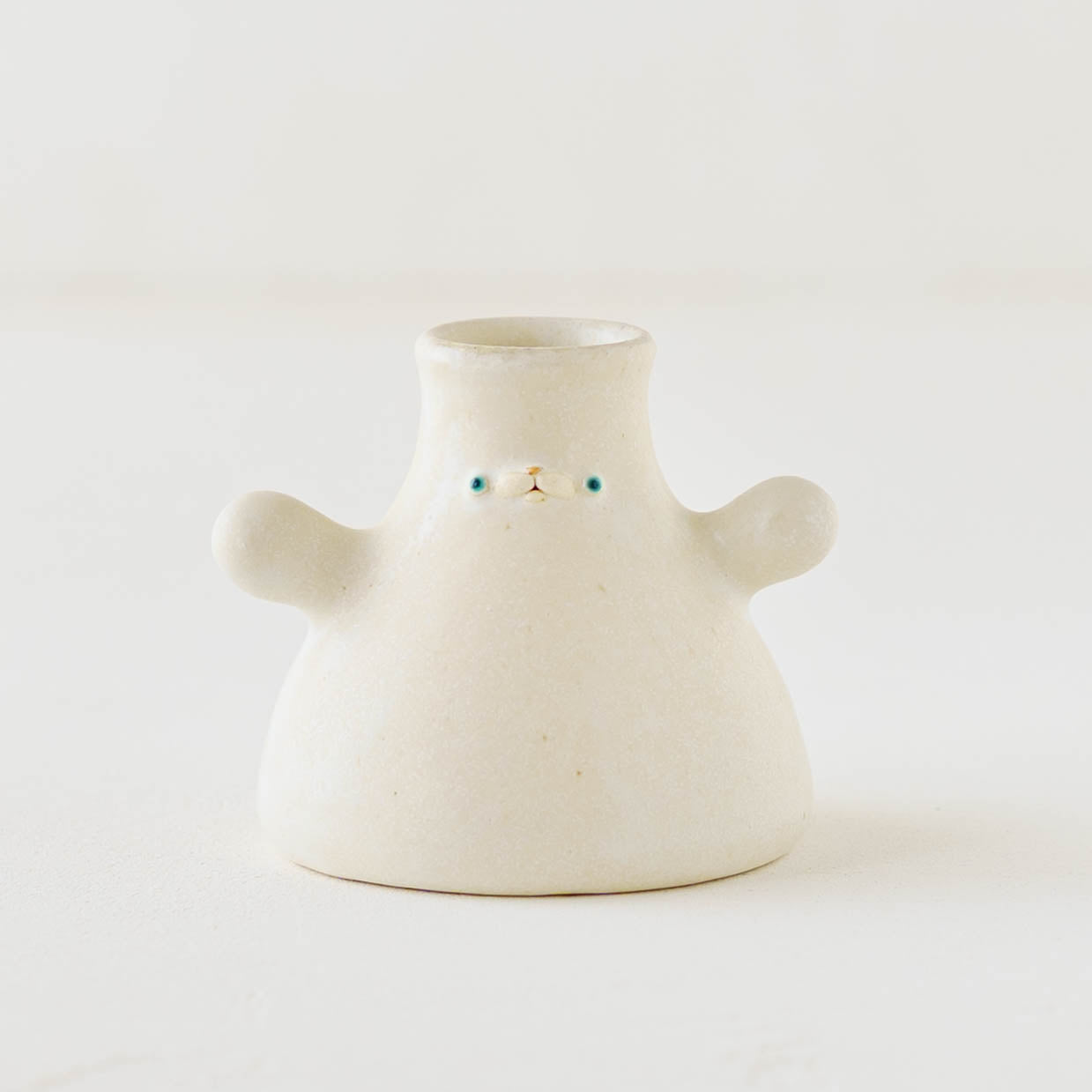 frasco vase white｜Ryoko Horie