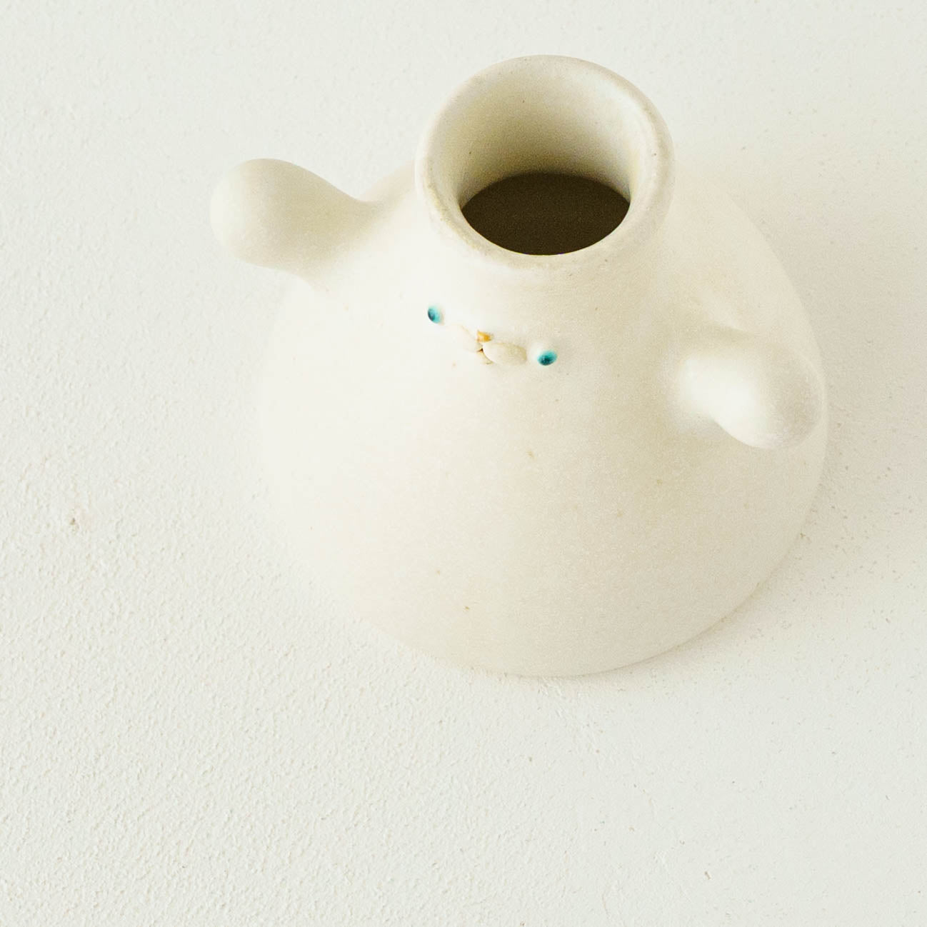 frasco vase white｜Ryoko Horie