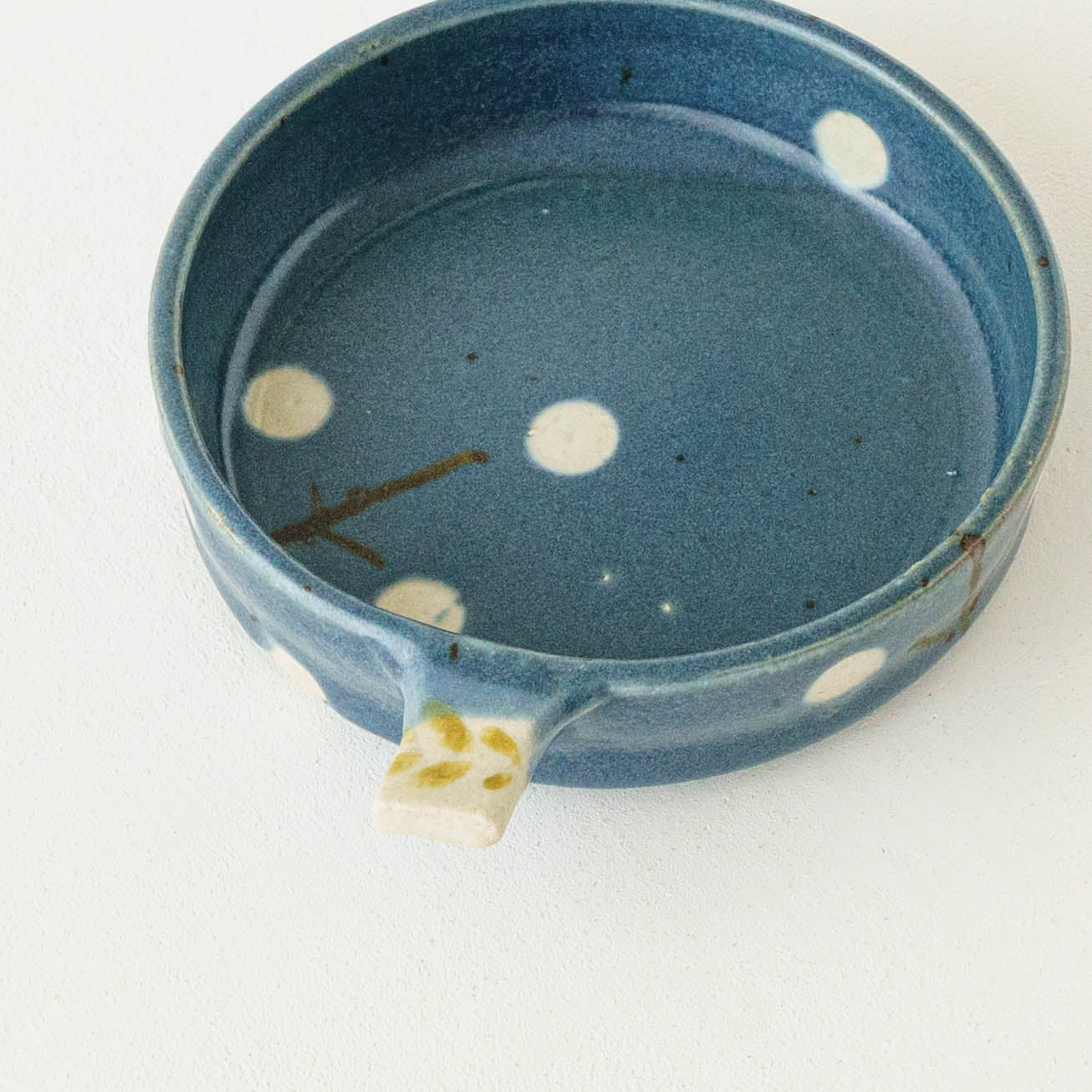 Dip Dish　中　お花　ネイビー｜原田晴子