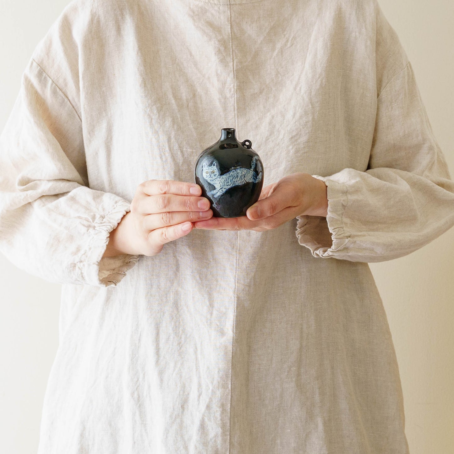 Vase Cat B｜poetoria Yuka Taneda