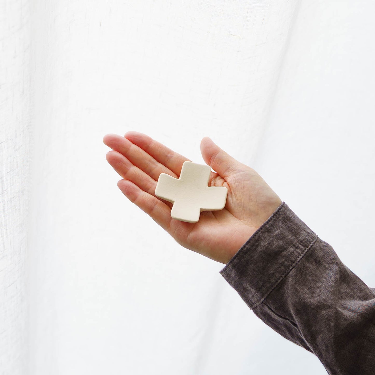 Chopstick rest cloth white | Michi Tsujimoto