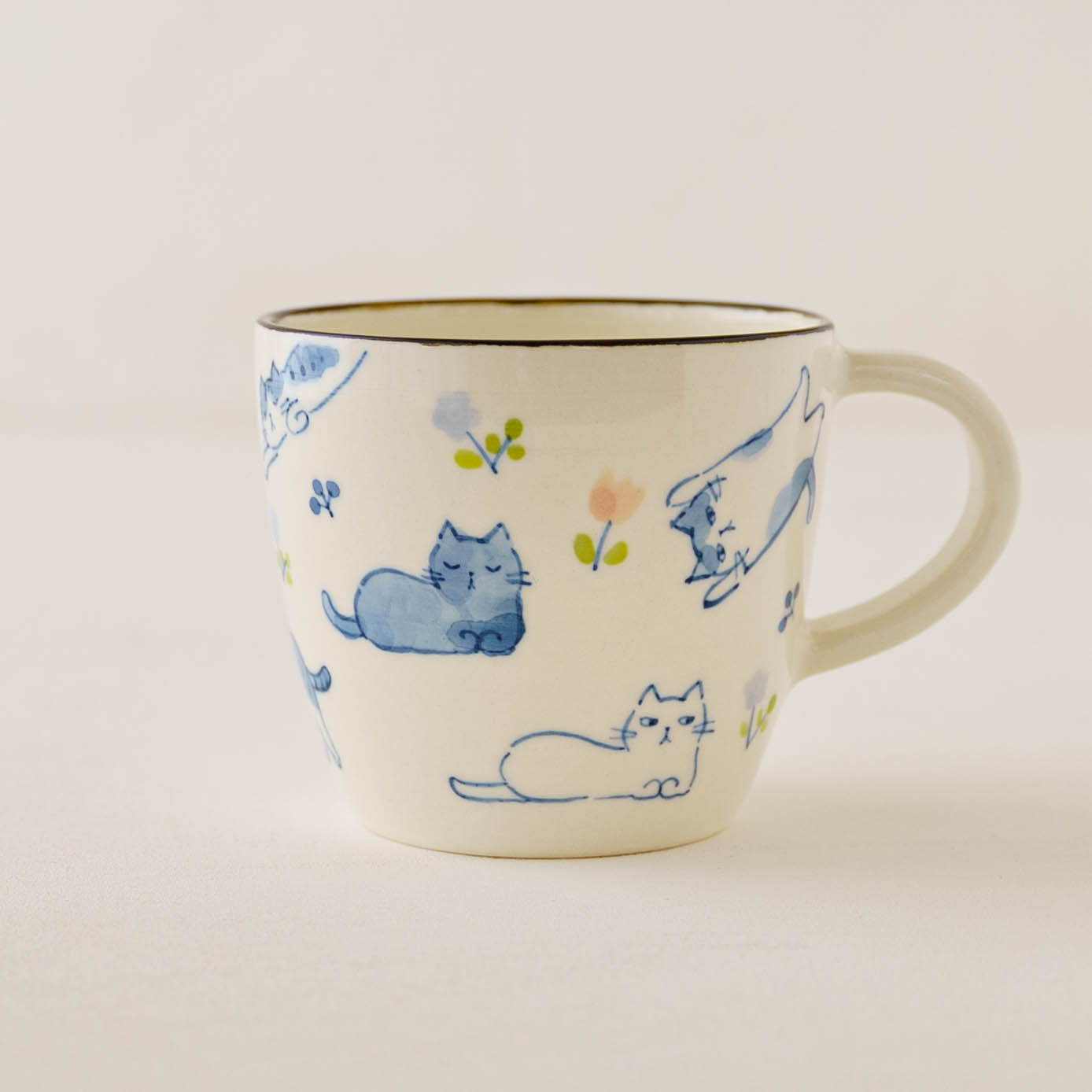 マグカップ　猫たち｜喜多代京子