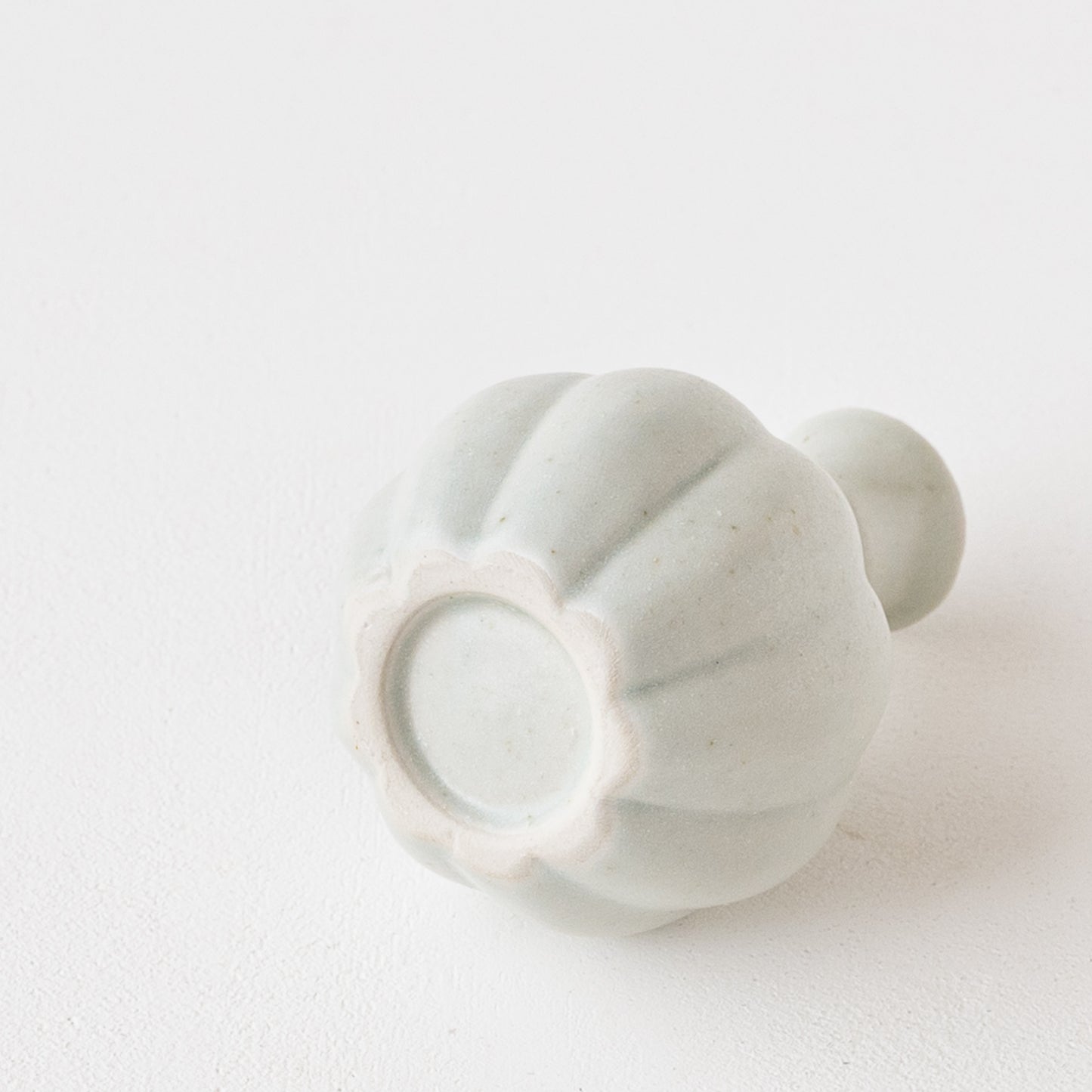 Flower Vase white | Ayako Wakana