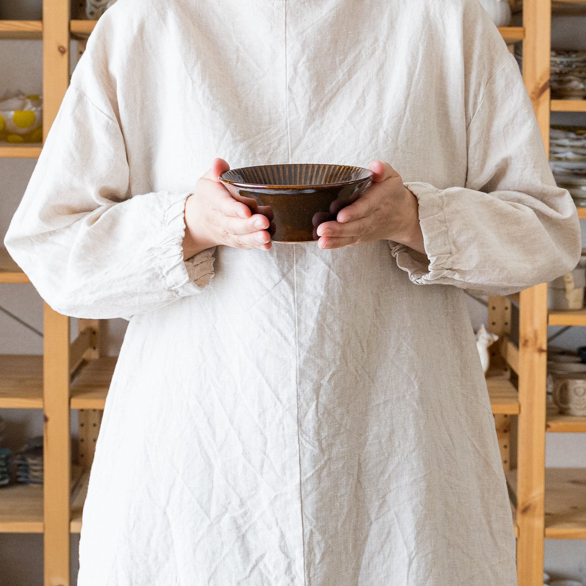 若菜綾子さんの細鎬深鉢飴