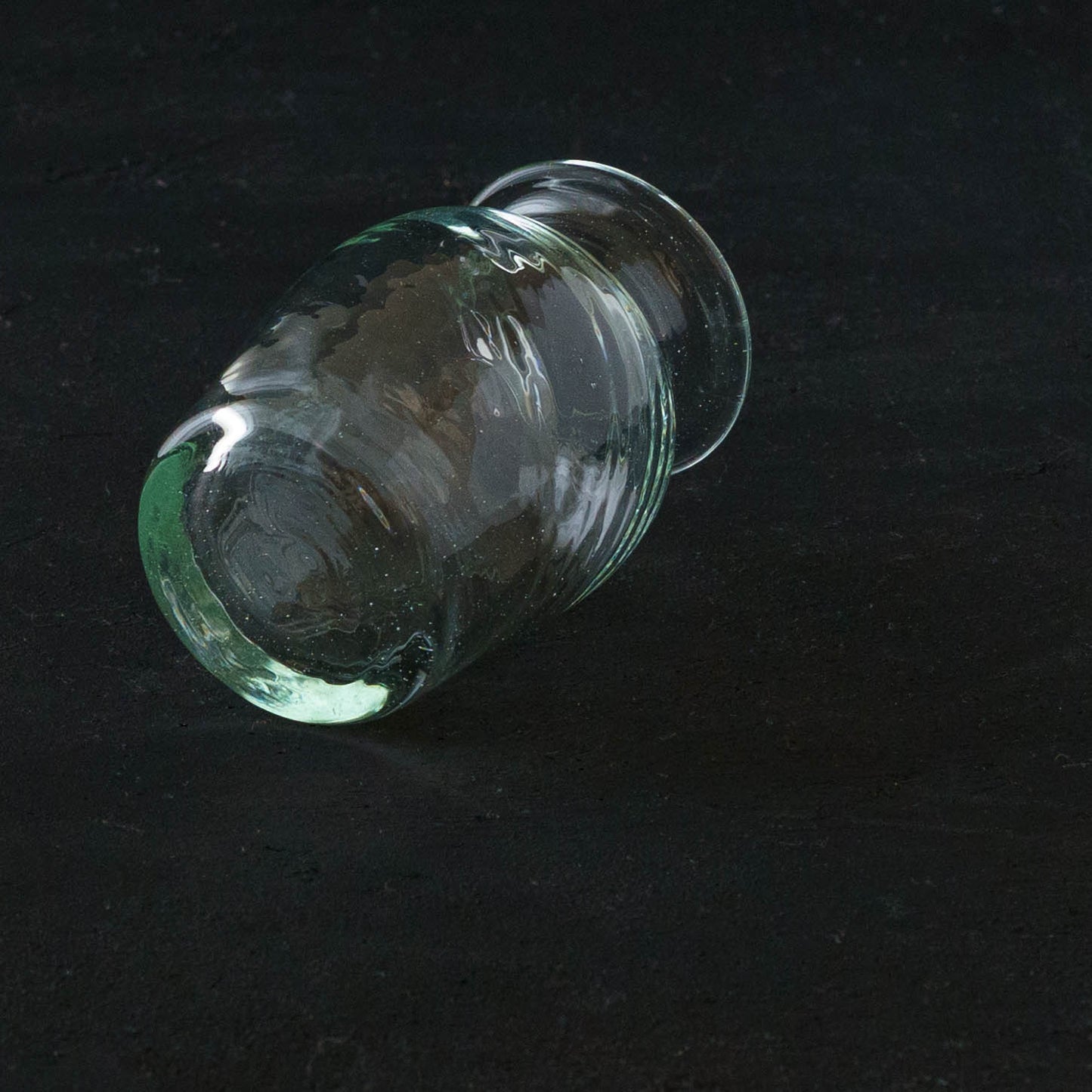 Small white vase | Nijinoha