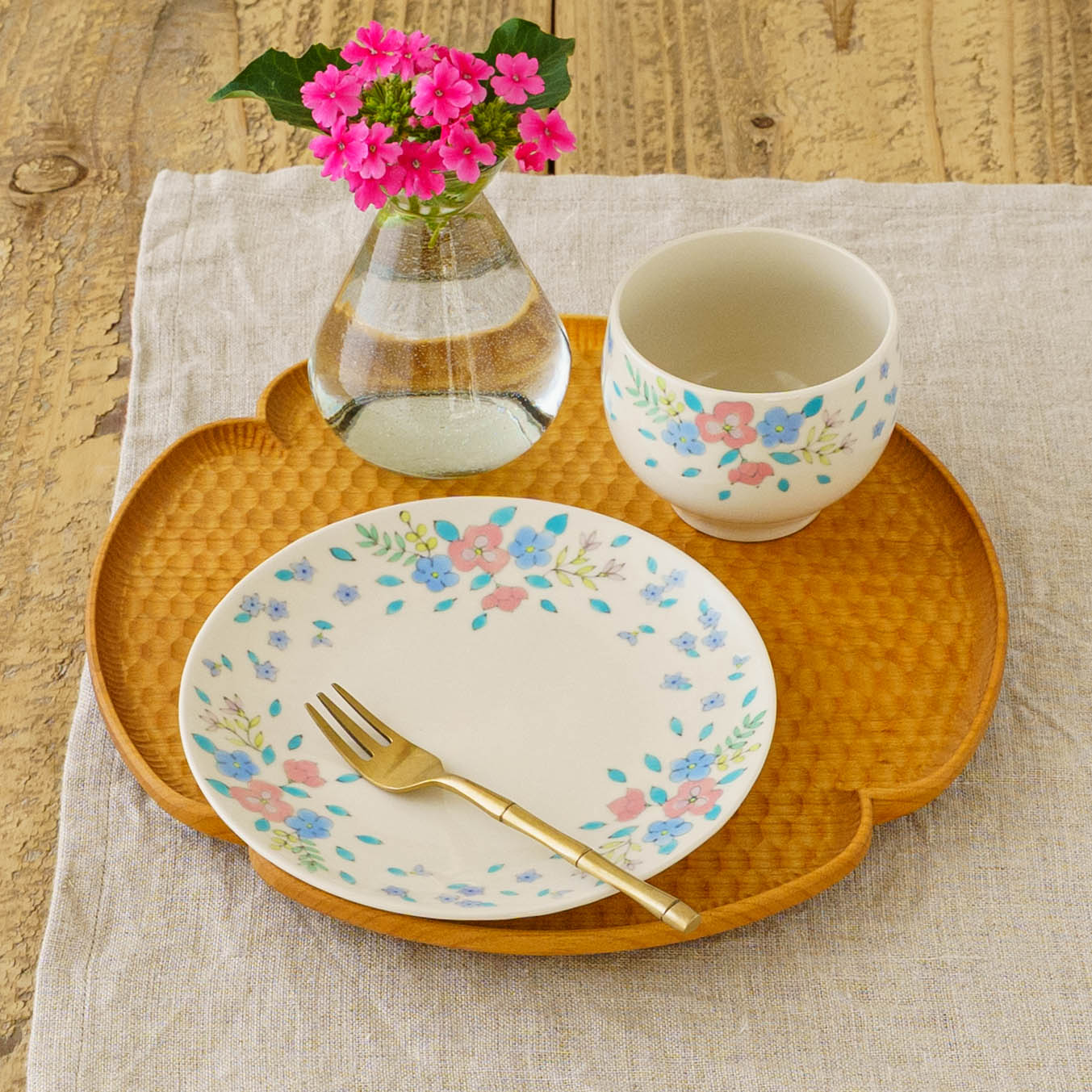 Cup Flowers｜Ayako Ikawa