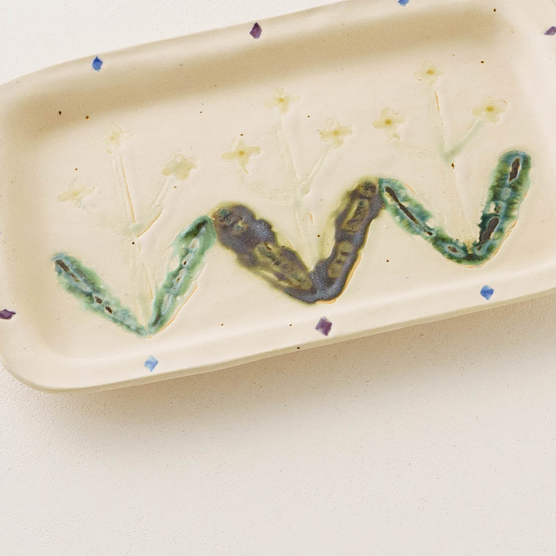 Flower Plate White A | Yukiko Nagahama (Yabukarabou)