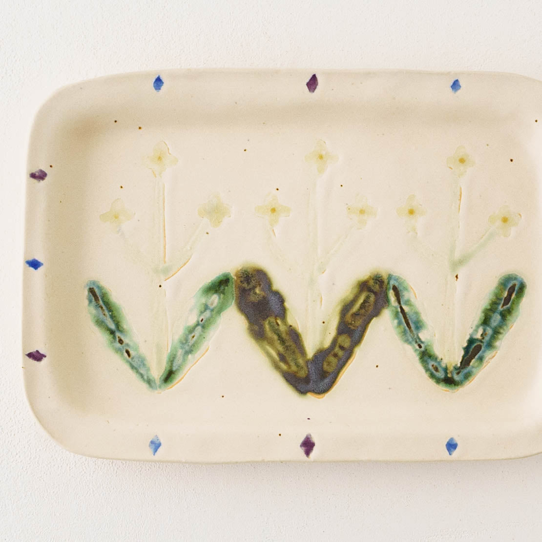 Flower Plate White A | Yukiko Nagahama (Yabukarabou)