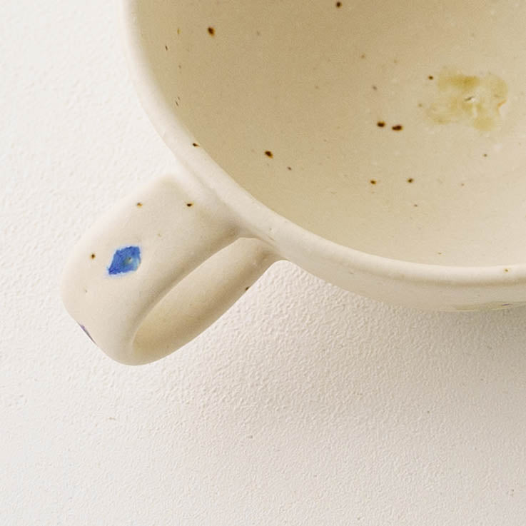 Flower soup mug white A | Yukiko Nagahama (Yabukarabou)