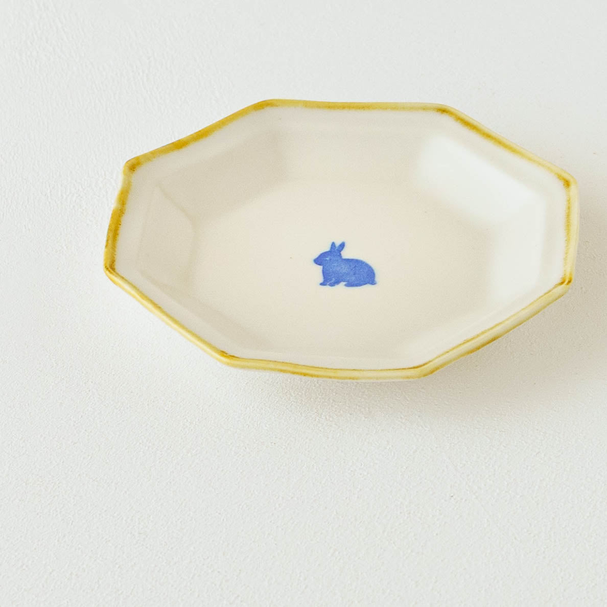 Octagonal Plate, Rabbit | Toshiyuki Haramura