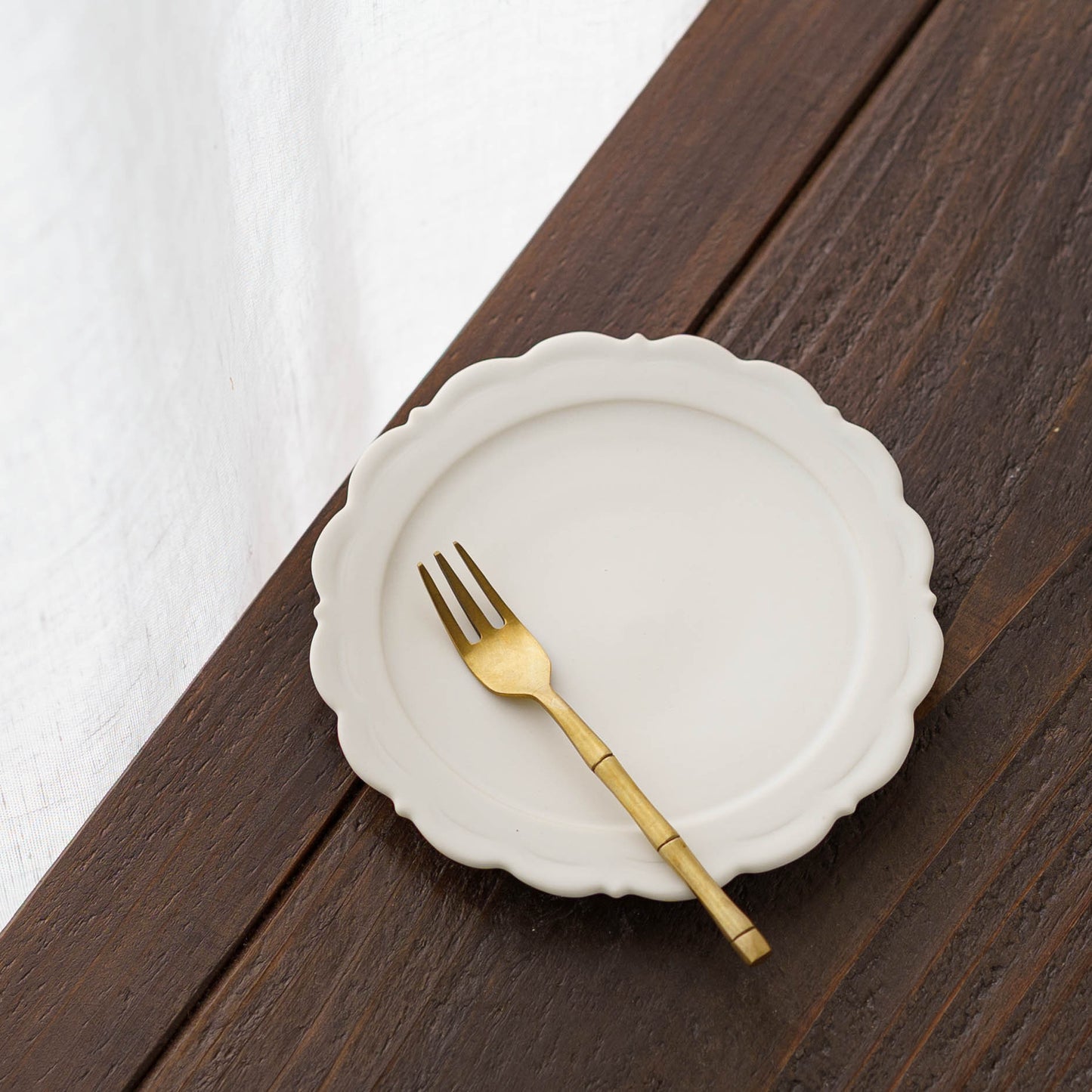 13.5cm Relief plate  | Kasumi Fujimura