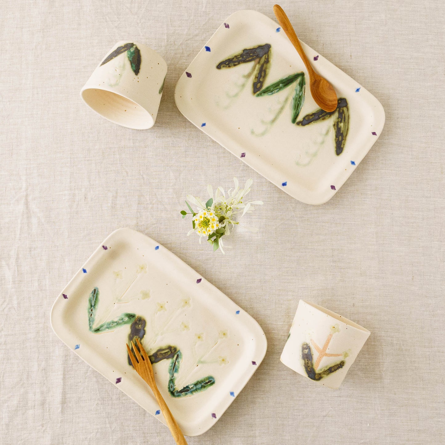 Flower Cup White B | Yukiko Nagahama (Yabukarabou)