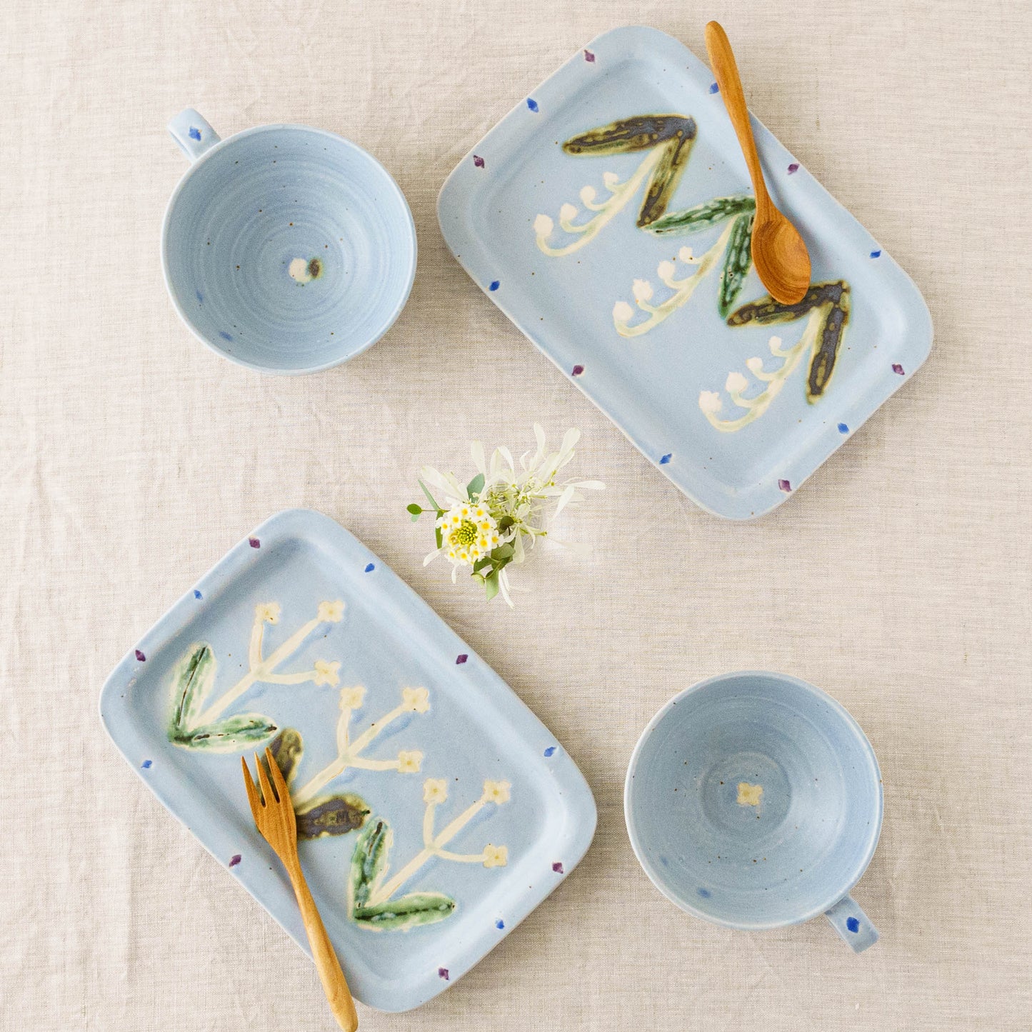 Flower soup mug blue A | Yukiko Nagahama (Yabukarabou)