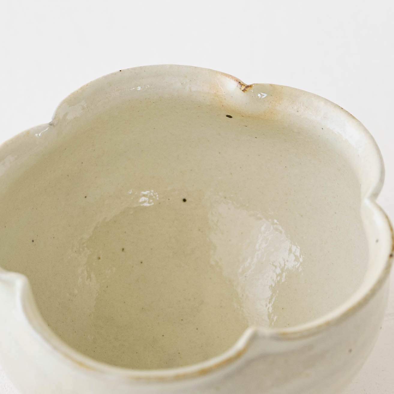 Flower Bowl White | Furutani Pottery