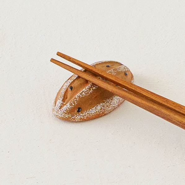 Chopstick rest Breakfast Series | Minoyaki Ihoshirogama Chopstick Rest