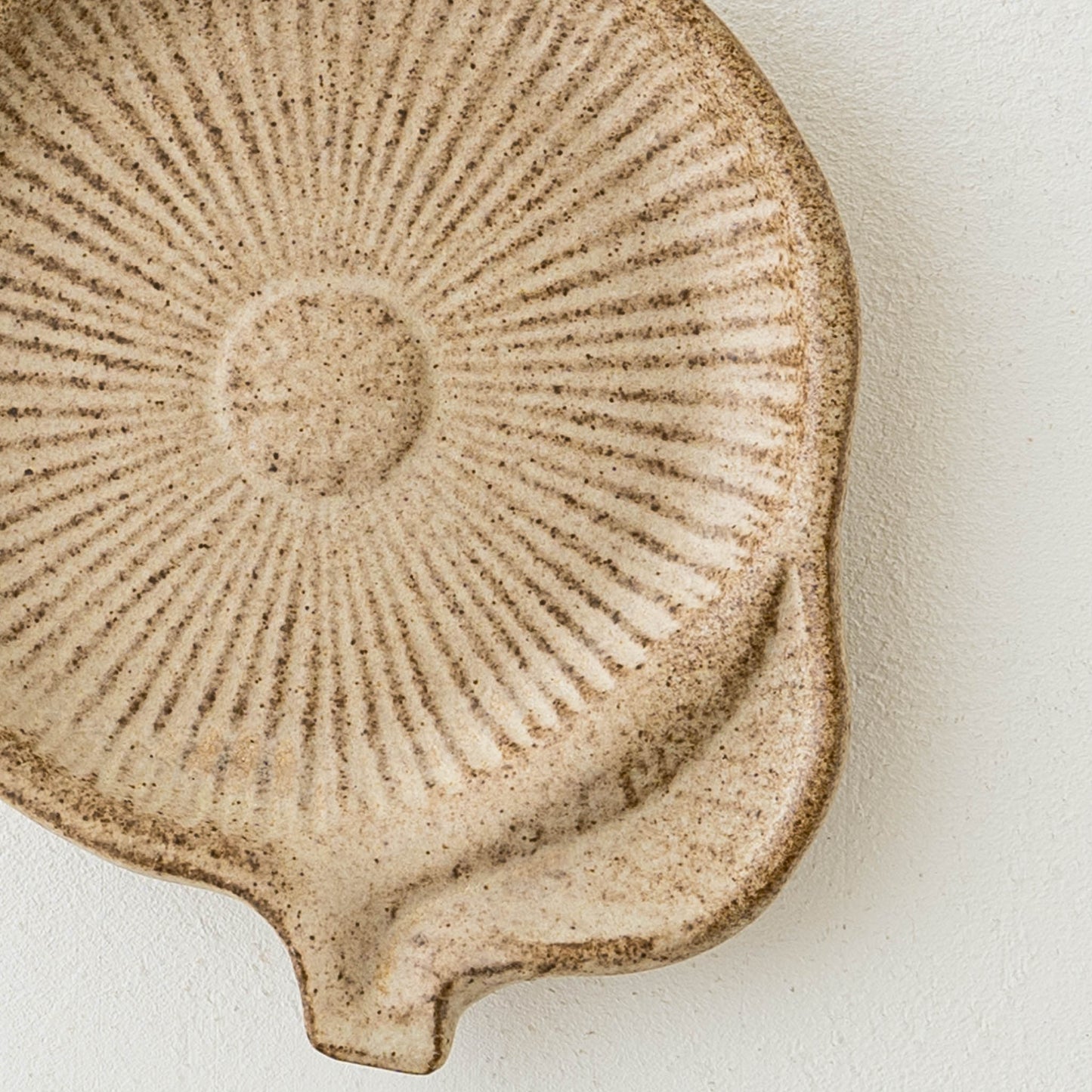 flower small plate White | fuji-gallery
