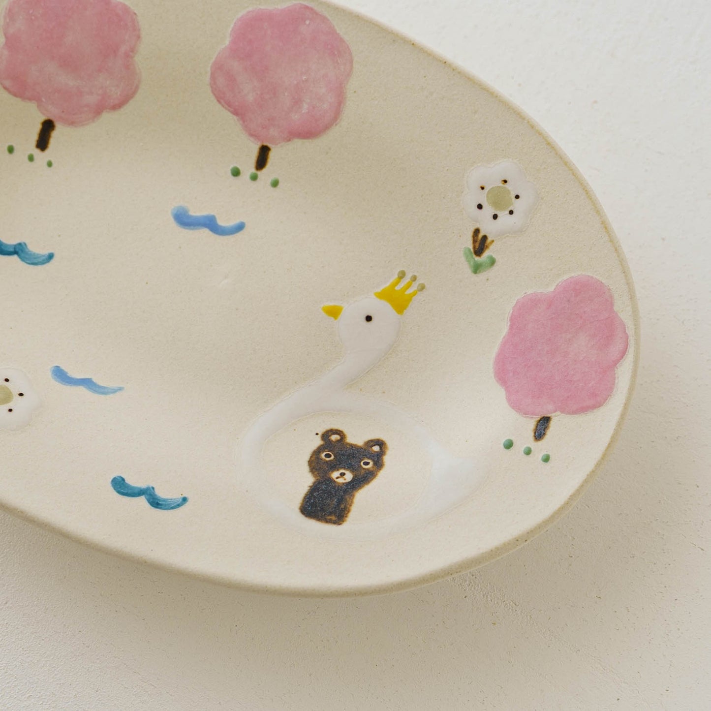 オーバル皿　中　お花見くま in スワンボート｜大田亜樹
