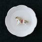 White wooden horse |  Minami Nonomura
