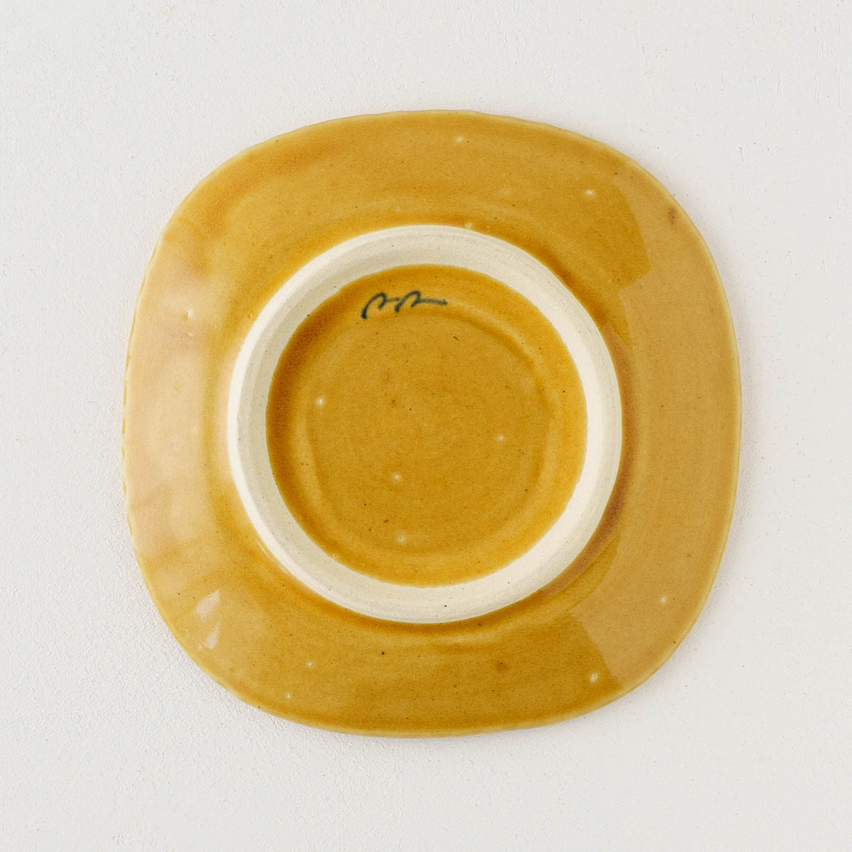 Square Plates | Ayano Arai