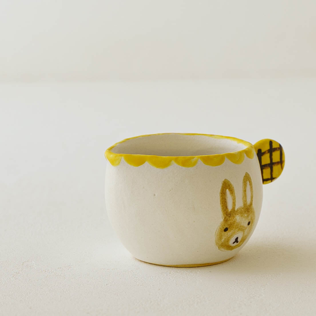 Milk pitcher rabbit | Aki Ota