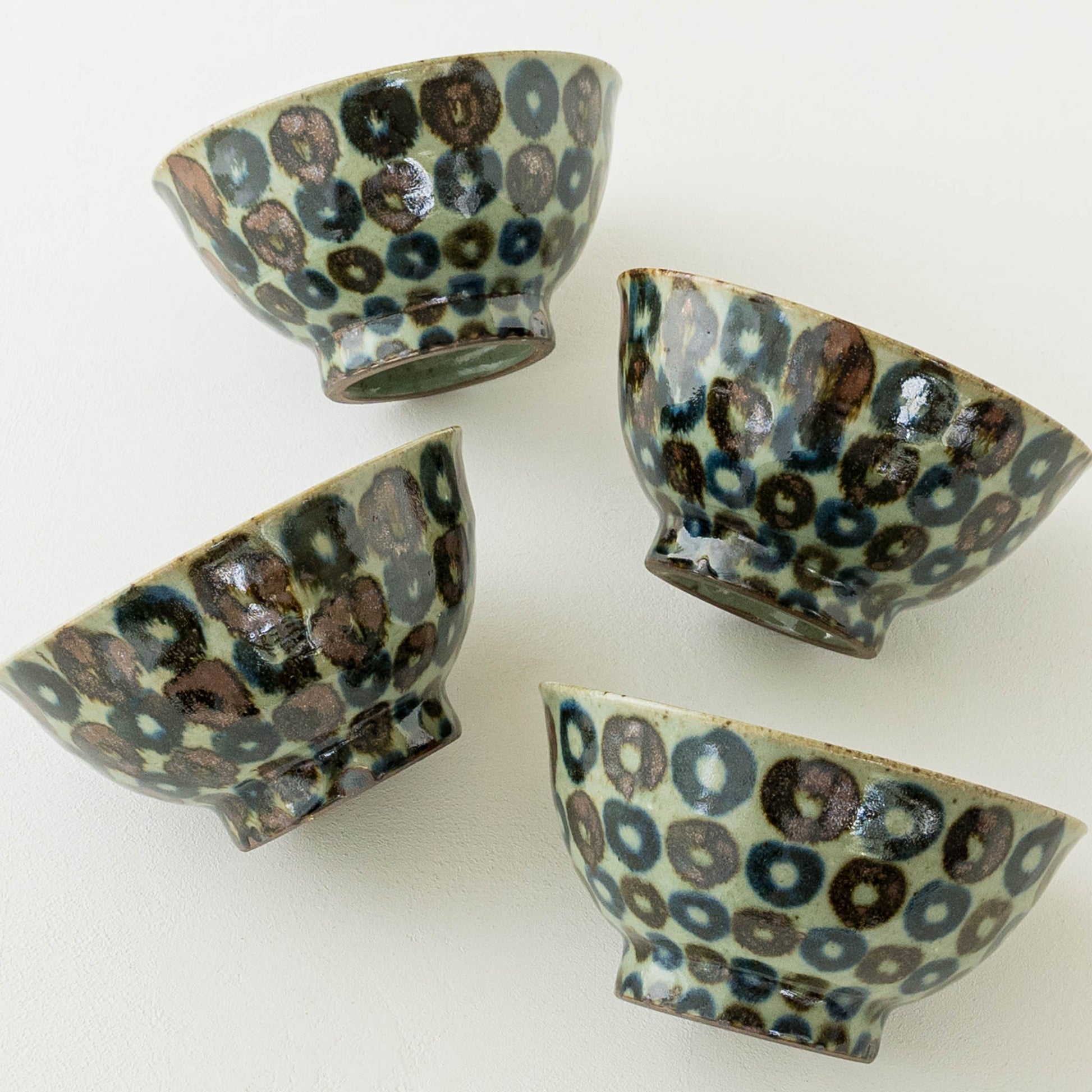 皐月窯さんのお茶漬け茶碗呉須鉄丸