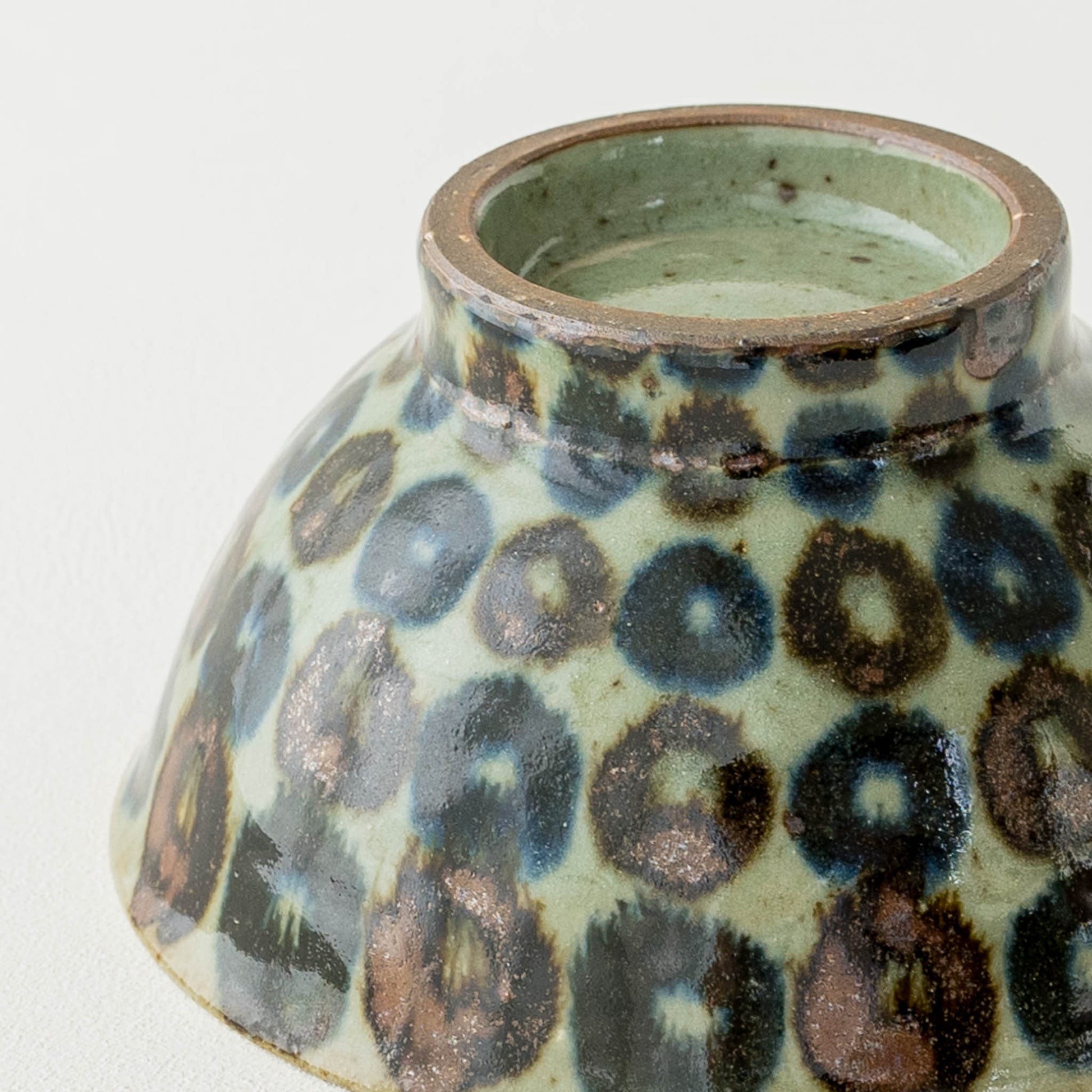 皐月窯さんのお茶漬け茶碗呉須鉄丸