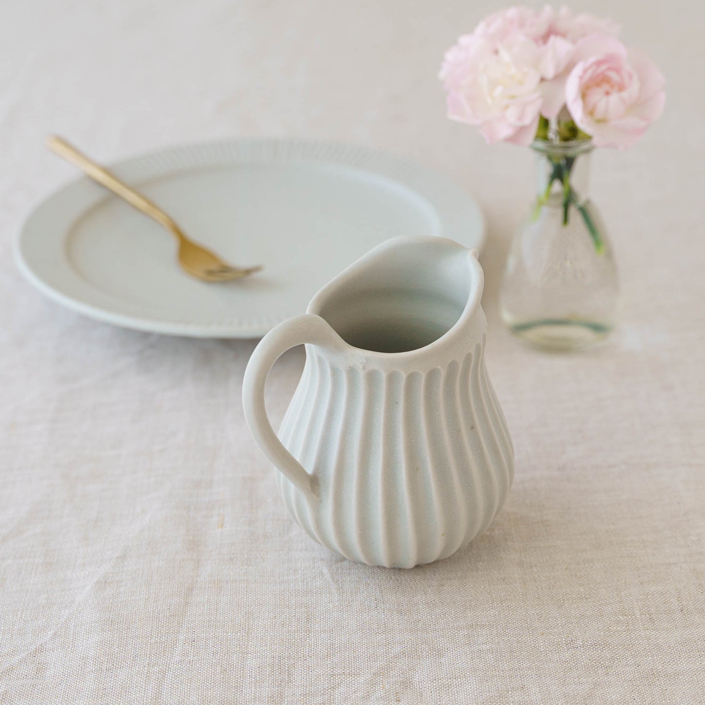 Milk pitcher | Ayako Wakana