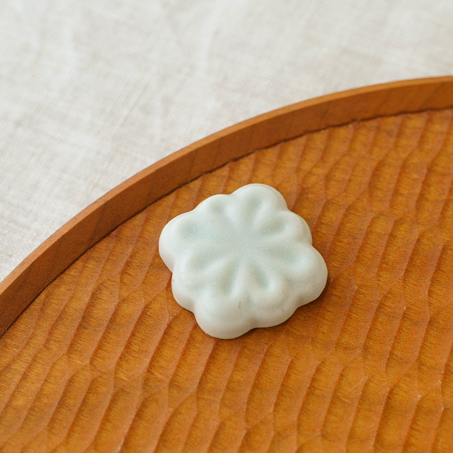 箸置き　小　四角　白｜若菜綾子