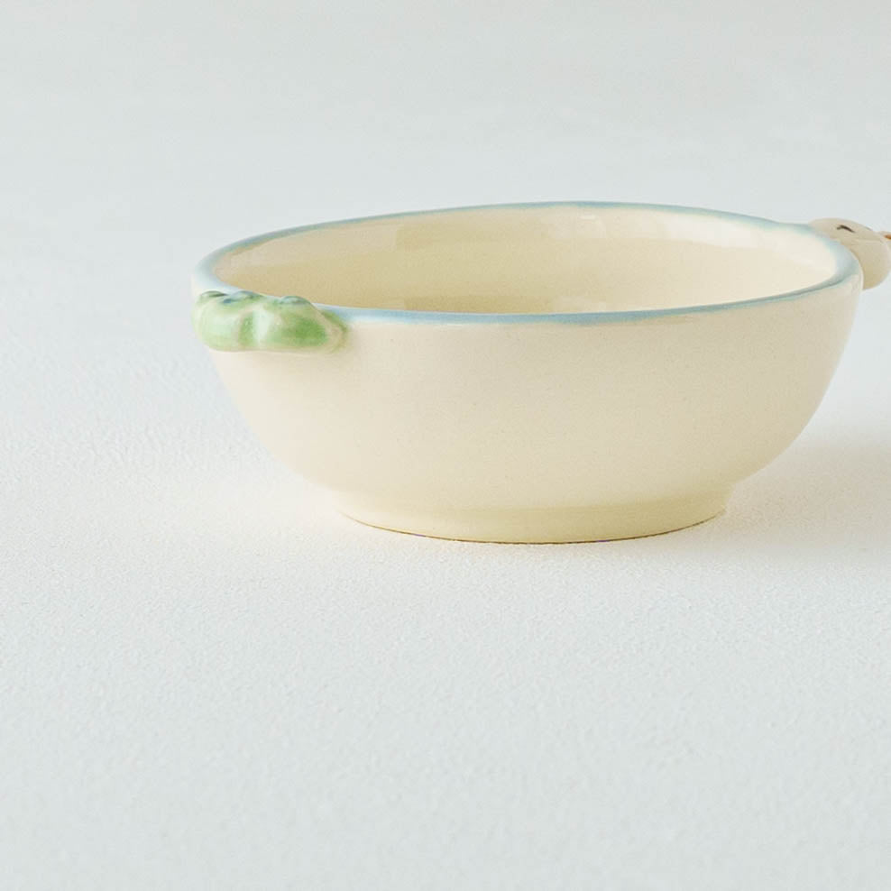 Small Bowl with Handles bear  | Aki Ota