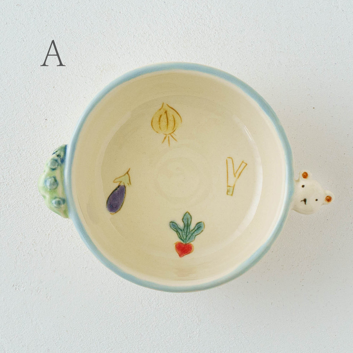 Small Bowl with Handles bear  | Aki Ota