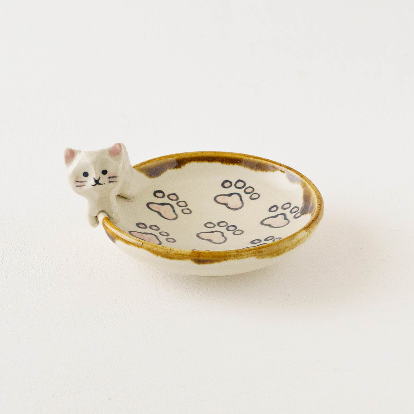 Cat x paw round plate｜Kei Kajita