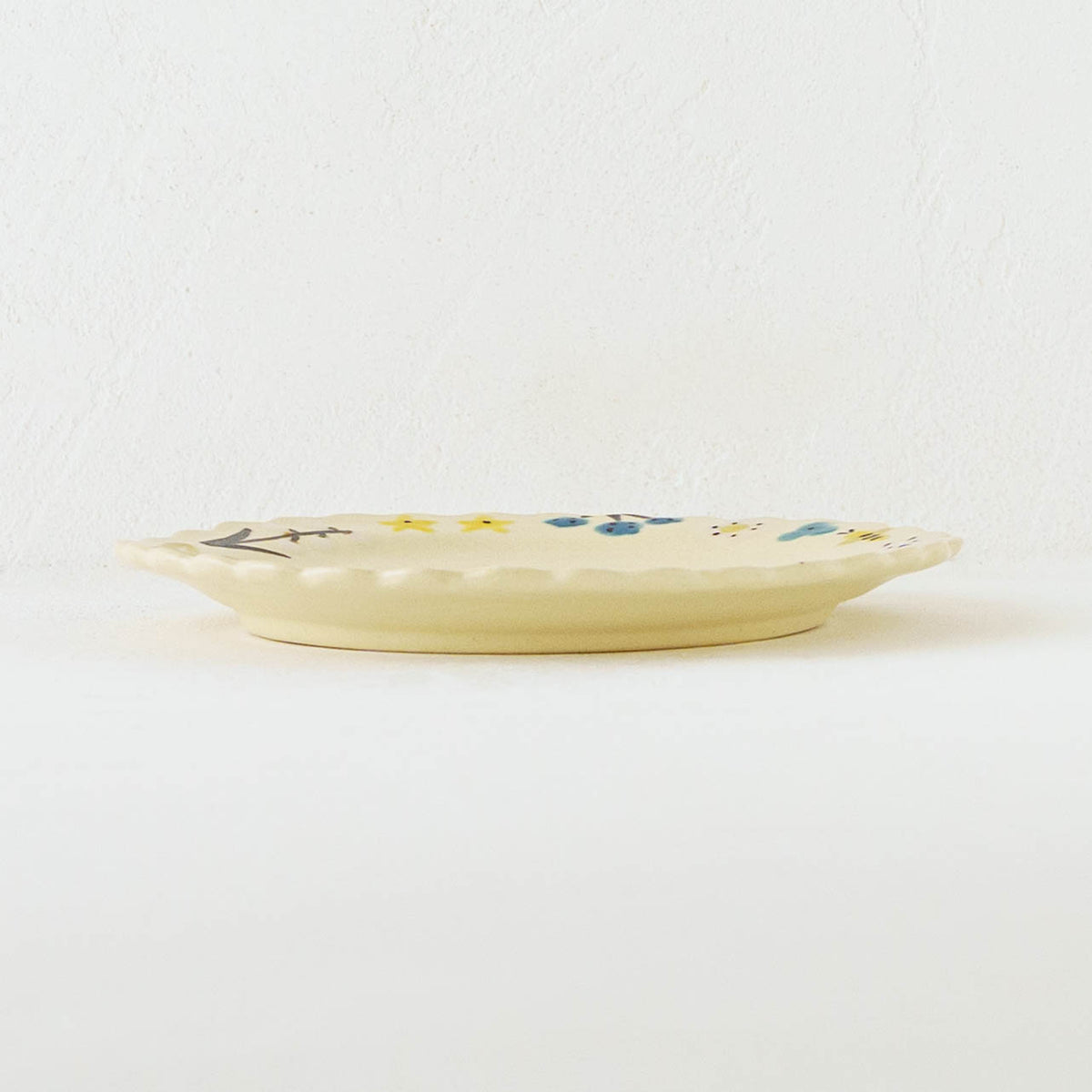 Cake Plate rabbit | Aki Ota