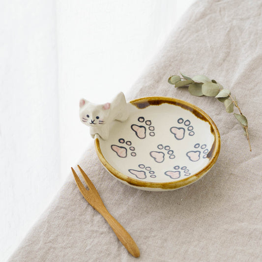 Cat x paw round plate｜Kei Kajita