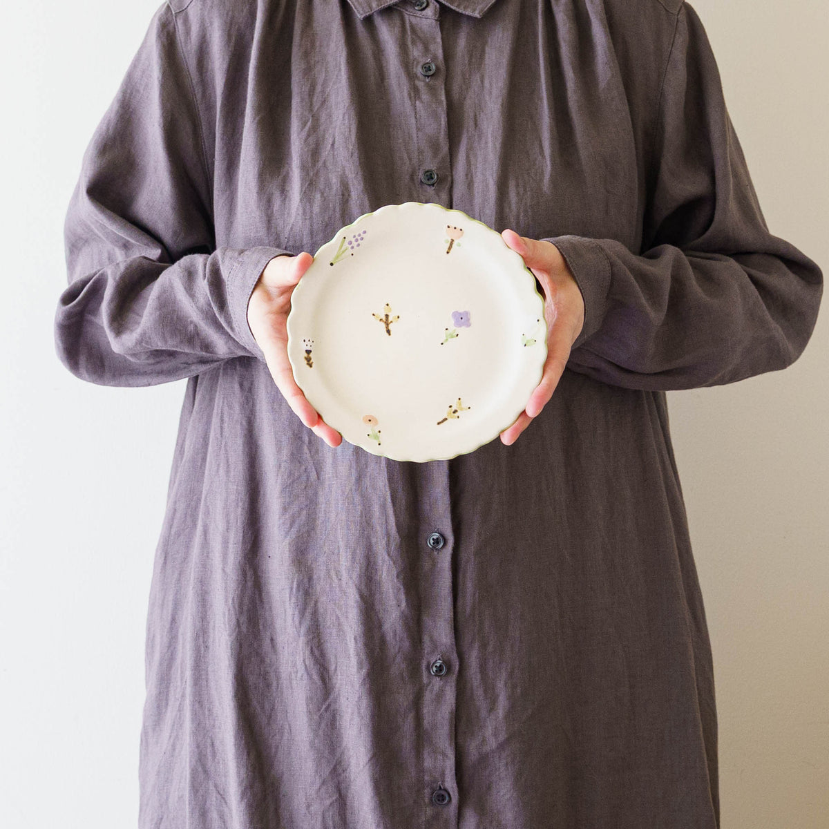 Cake Plate flower | Aki Ota