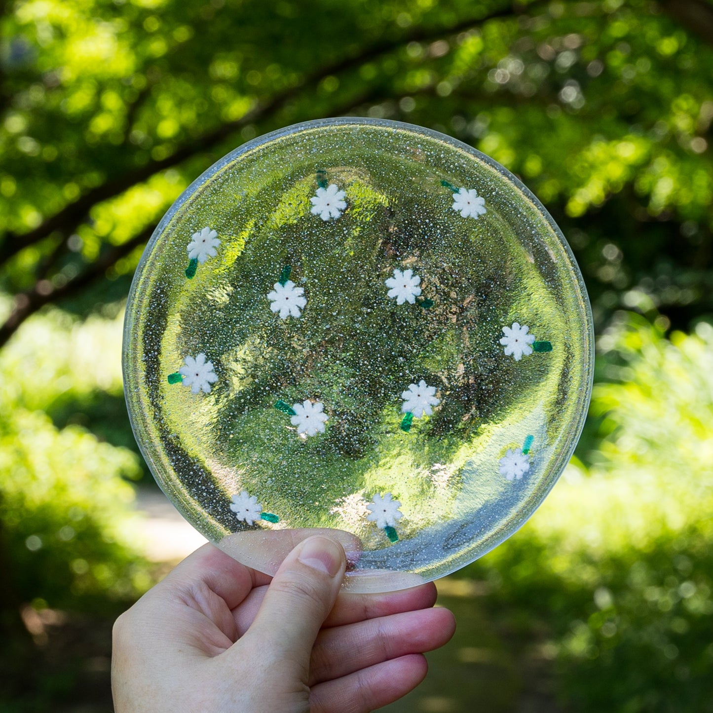 石塚悠さんの小皿お花ホワイト