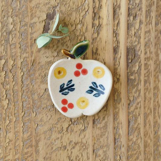 Liberty Apple Chopstick Rest | Kumiko Ishikawa