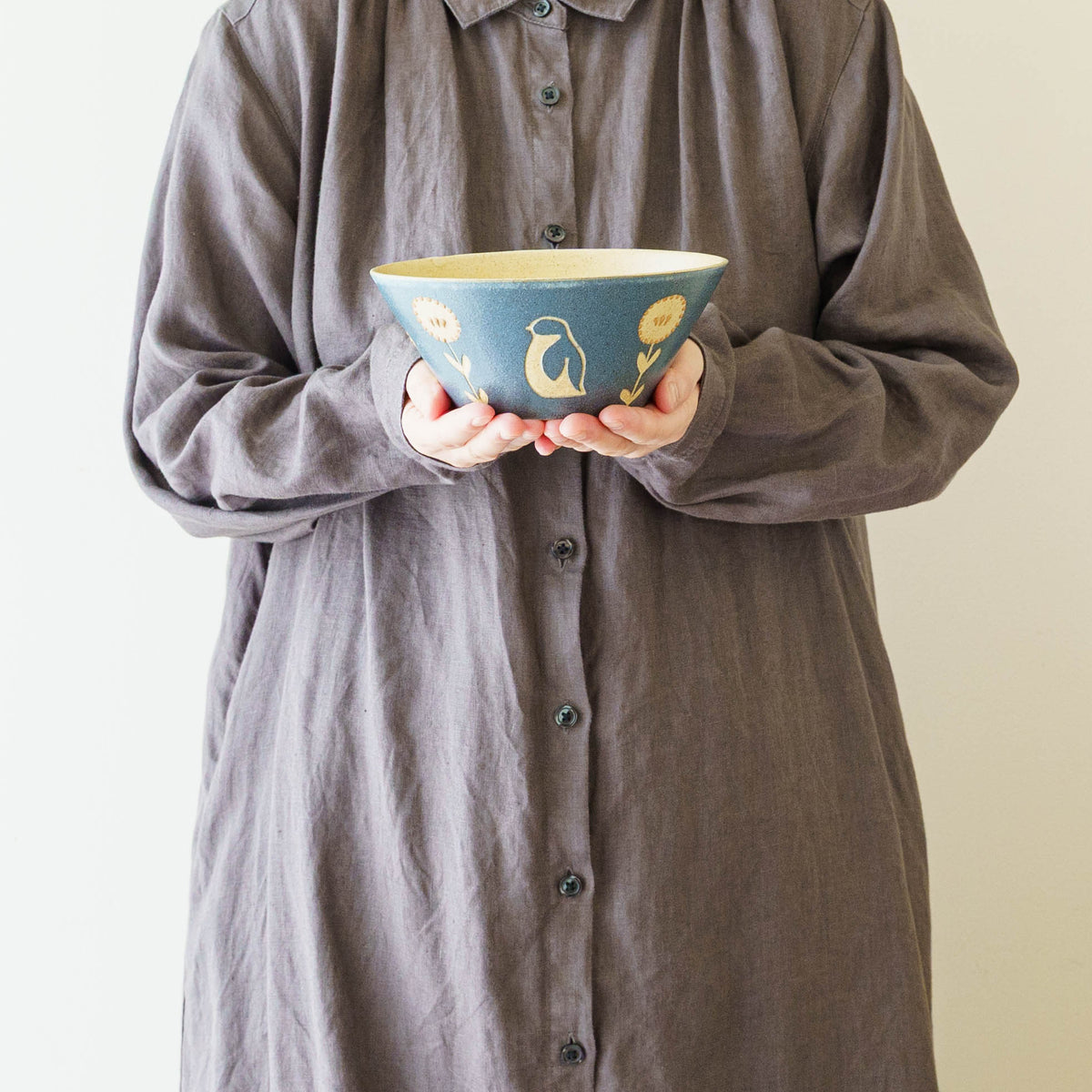 Bowl 160mm penguin blue | Kokeiro Kobo