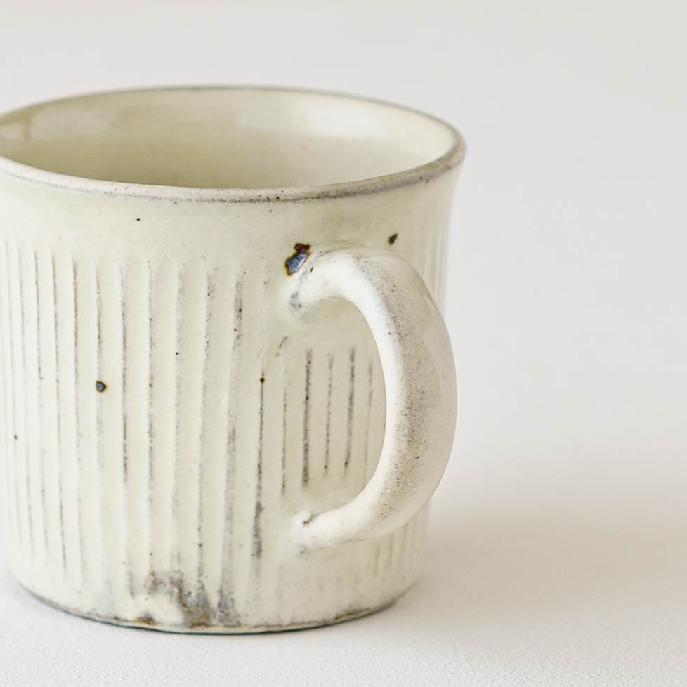 Mug line | Totsu Keiichiro