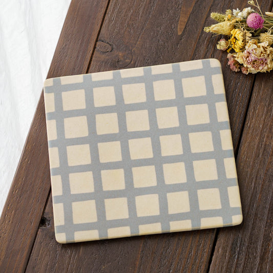 Square Plate | Mami Furukawa