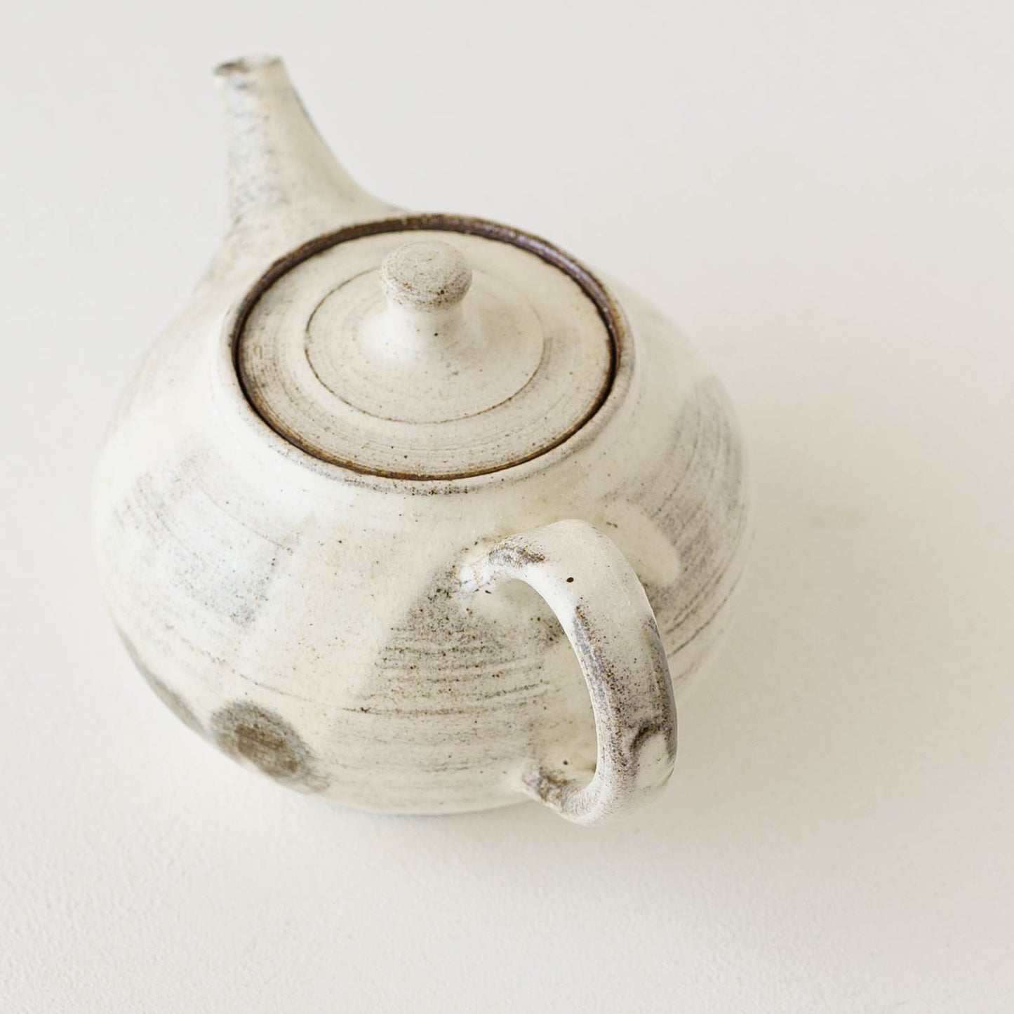 Pot | Totsu Keiichiro