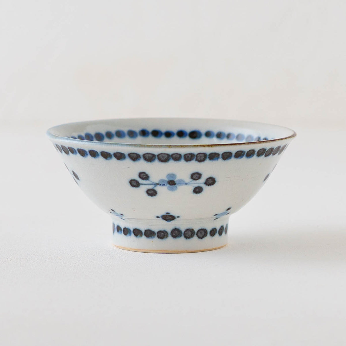 Kotobe pattern rice bowl small Hanagaki pattern Red | Tosai kiln Nagato Ceramics Tobe ware