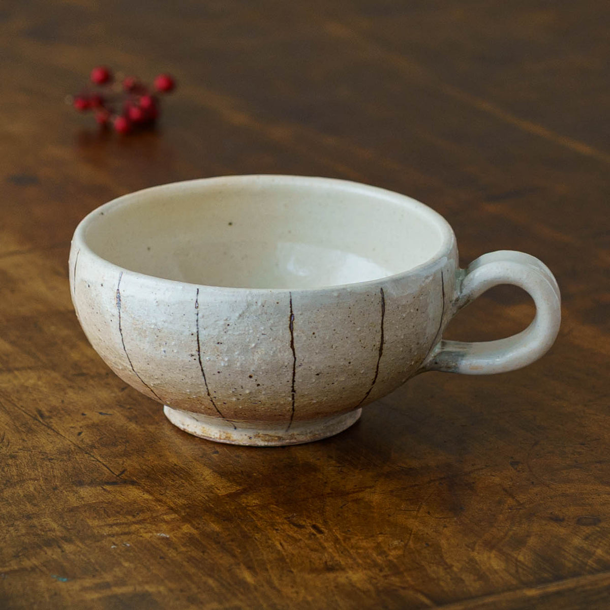 Vertical Iron-Wire Pattern Handled Round Soup Cup | Futani Pottery